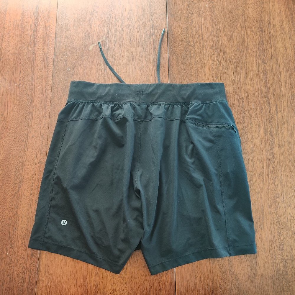 lululemon athletica Men's Shorts Black L